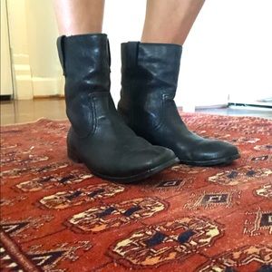 Frye Womens Black Anna Shortie Leather Bootie size 9M